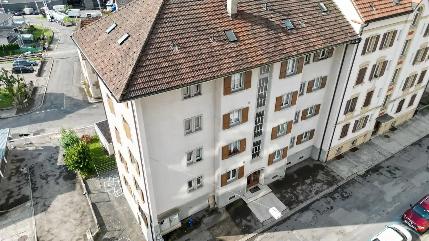 Edificio residenziale in vendita - Rue Des Jonchères 48, 2610 St-Imier - Photo 2