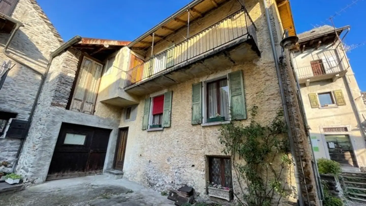 Einfamilienhaus kaufen - Vicolo Torretta 4, 6596 Gordola