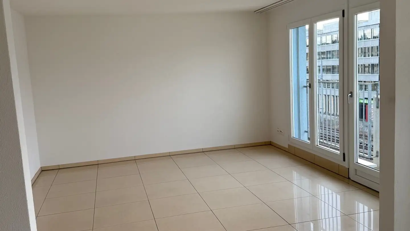 Wohnung mieten - Schwarzackerstrasse 19, 8304 Wallisellen - Foto 4