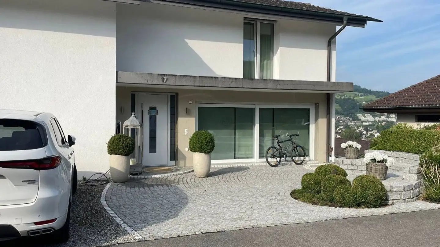 Semi-detached house for rent - 6048 Horw