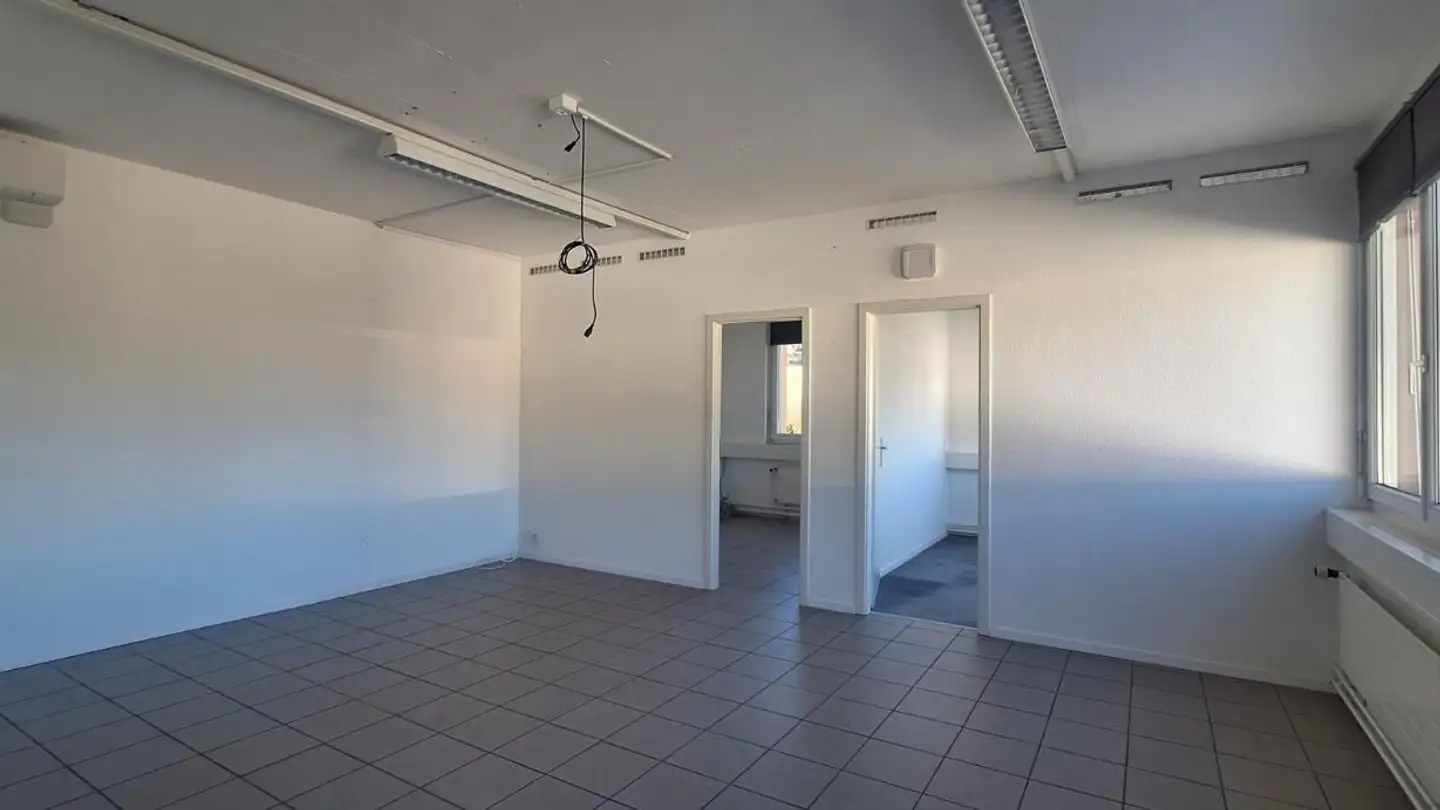 Commercial for rent - Rue De La Blancherie 61, 1950 Sion - Photo 4