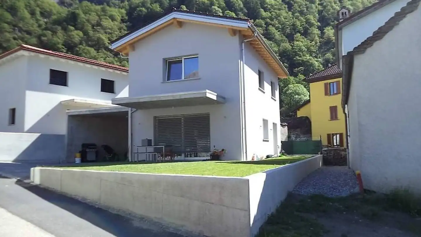 Casa singola in vendita - 6745 Giornico