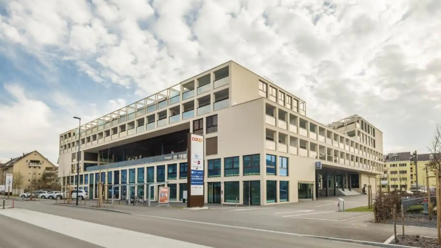 Parcheggio interno per moto in affitto - Winterthurerstrasse, 8610 Uster