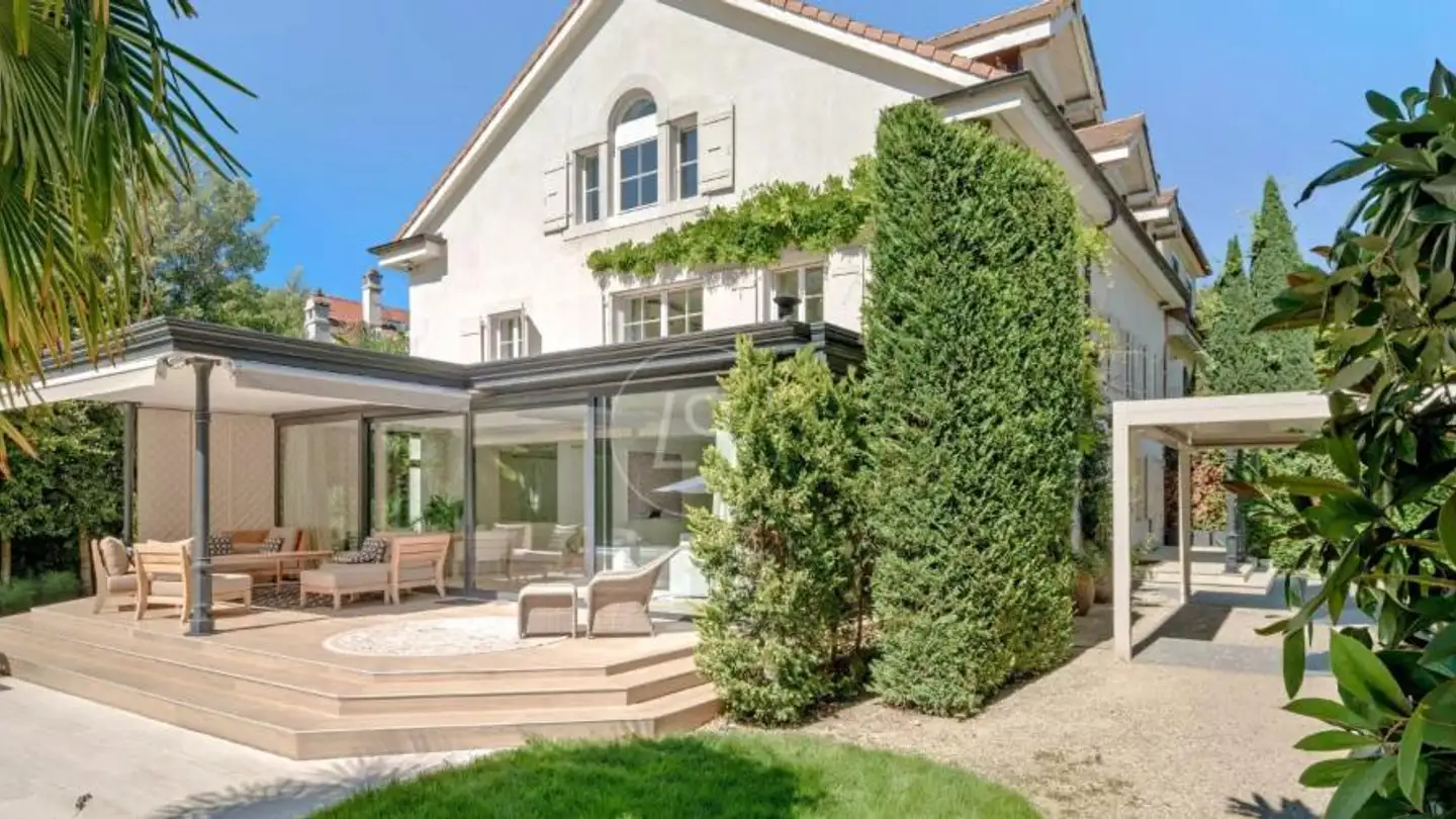 Single house for sale - 1293 Bellevue