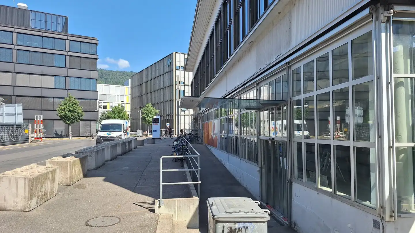 Geschäft mieten - Rue De La Gabelle / Salzhausstrasse 31, 2503 Biel/Bienne - Foto 2