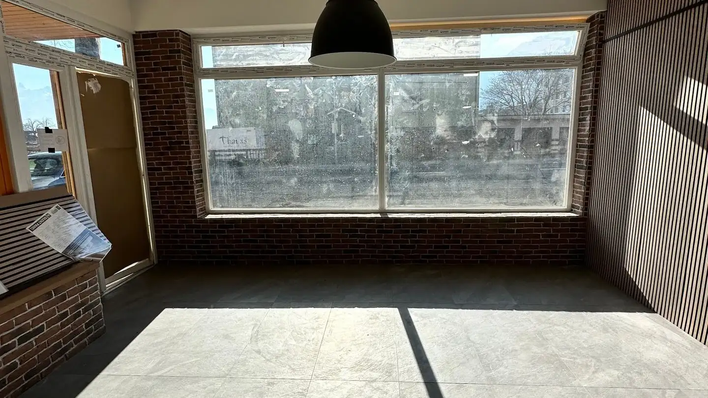 Arcade à vendre - Avenue De La Gare 23, 1896 Vouvry - Photo 2