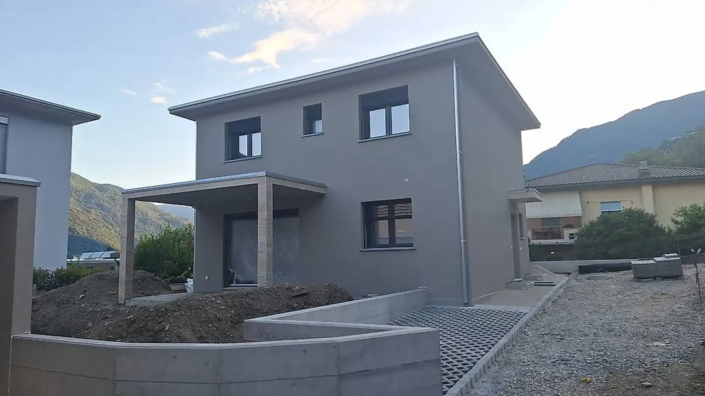 Einfamilienhaus kaufen - 6710 Biasca