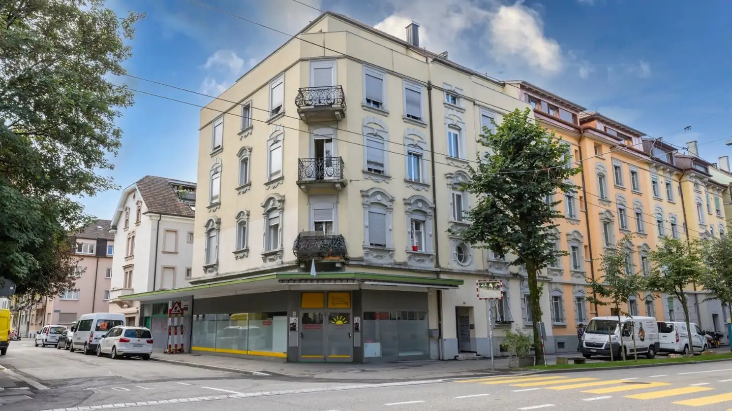 Immeuble résidentiel à vendre - General-Dufour-Strasse 60, 2502 Biel/Bienne