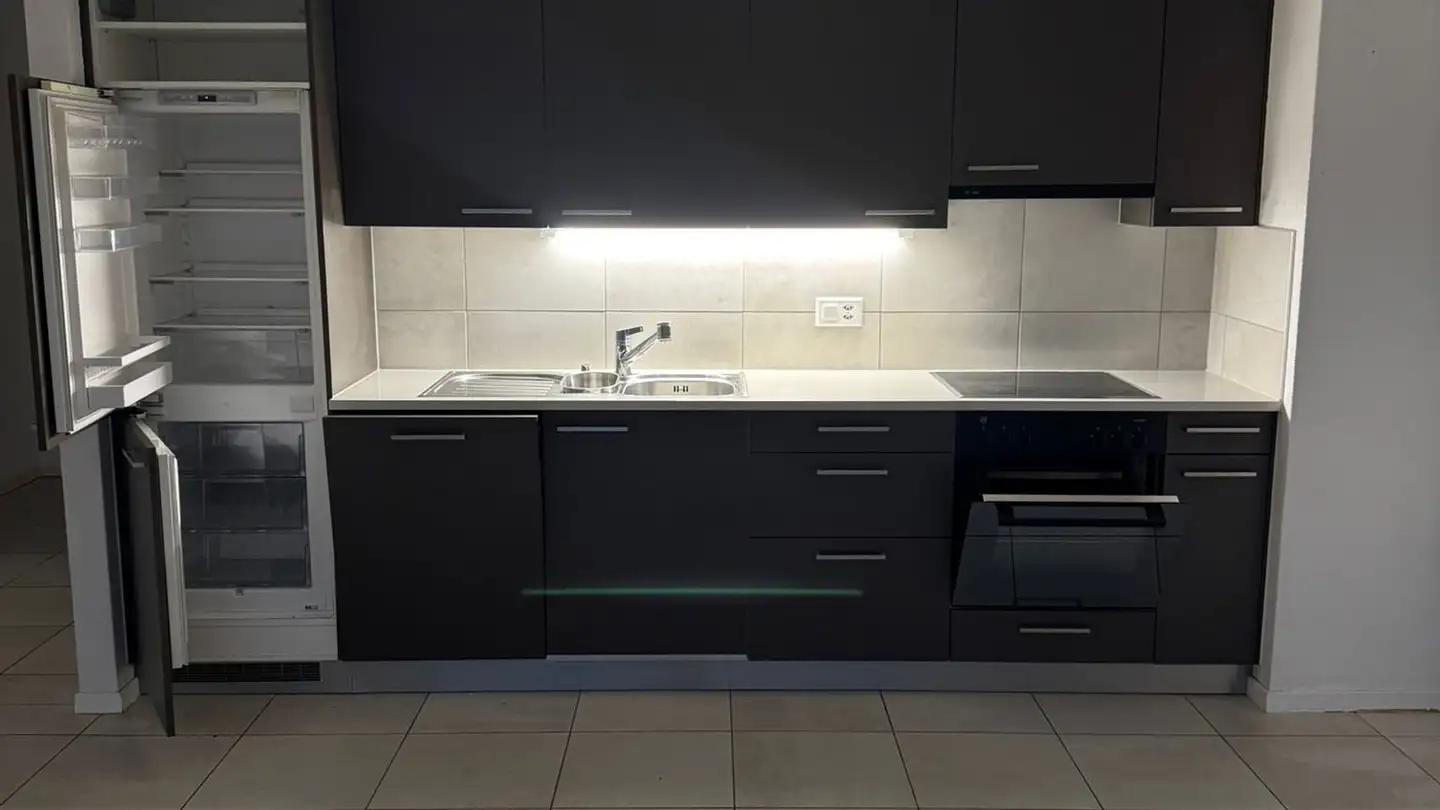 Appartement à louer - Avenue De La Gare 19f, 1180 Rolle - Photo 3