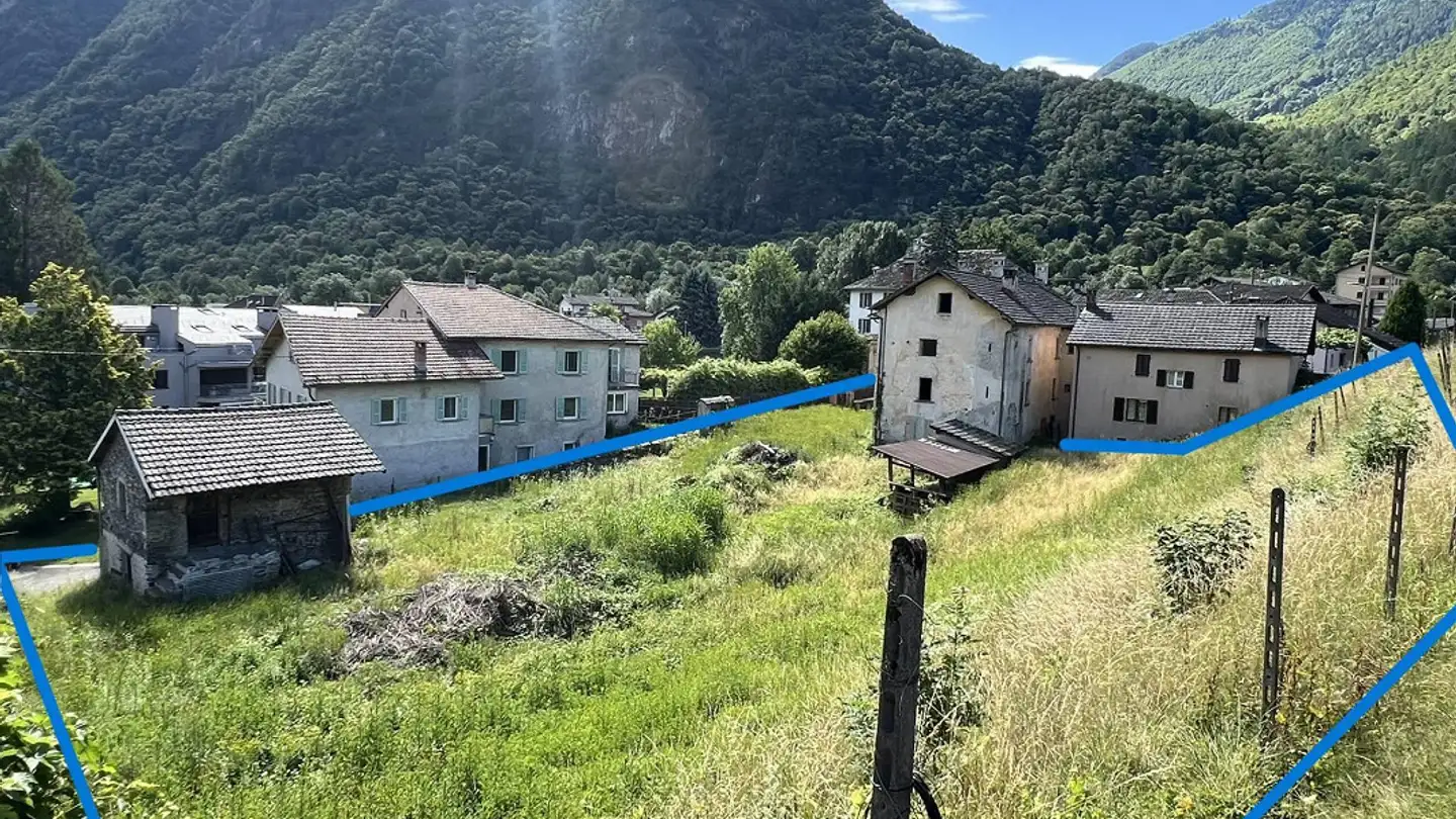 Constructible plot for sale - 6535 Roveredo GR - Photo 2