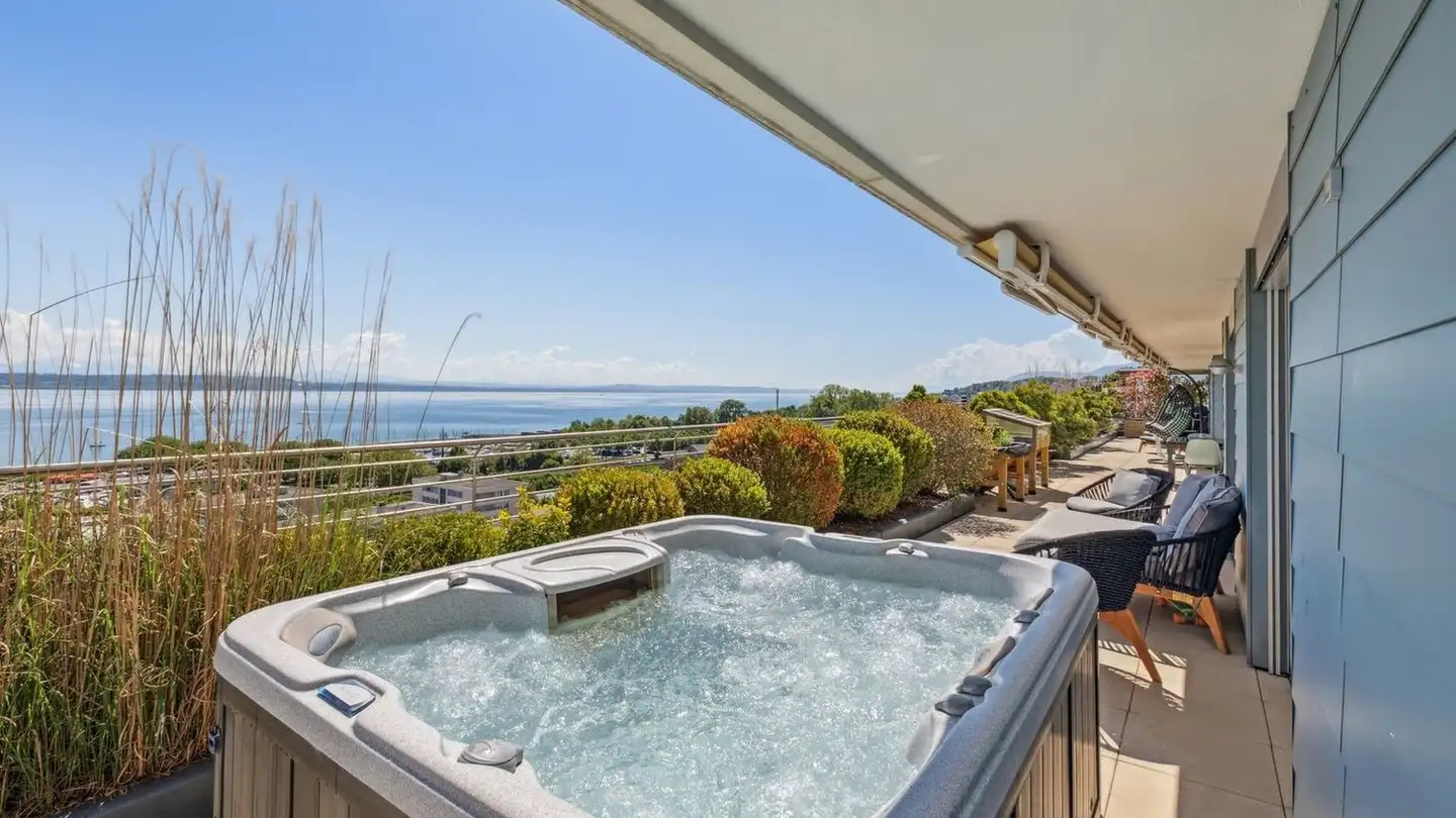 Penthouse kaufen - 2068 Hauterive NE