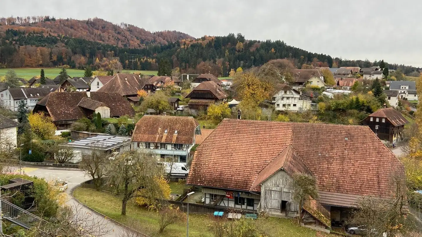 Attique à louer - Gabelrütteweg 2, 3323 Bäriswil BE
