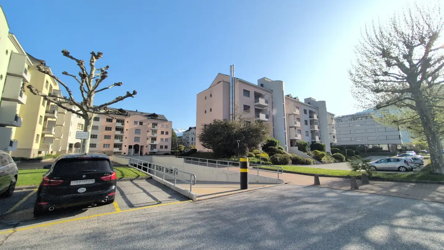 Parcheggio esterno in affitto - Avenue Du Grand-Champsec 20a, 1950 Sion