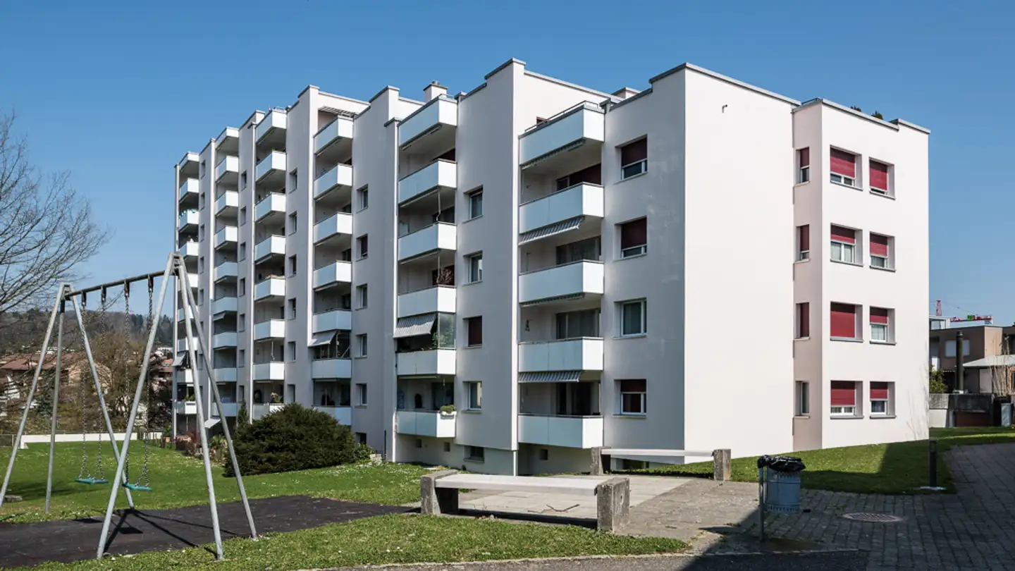 Dachgeschosswohnung mieten - Gartenweg, 8965 Berikon