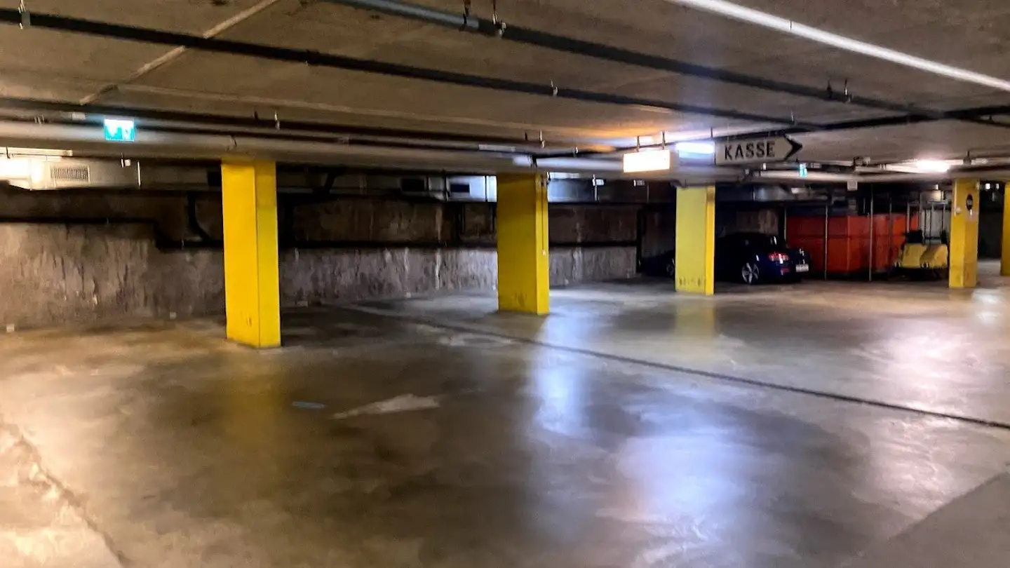 Parcheggio esterno in affitto - Bahnhofstrasse 5, 4600 Olten