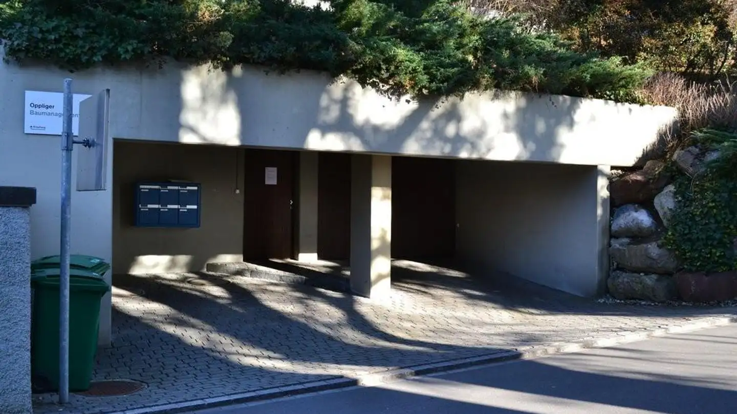 Underground parking space for rent - Goldauerstrasse 58, 8006 Zürich