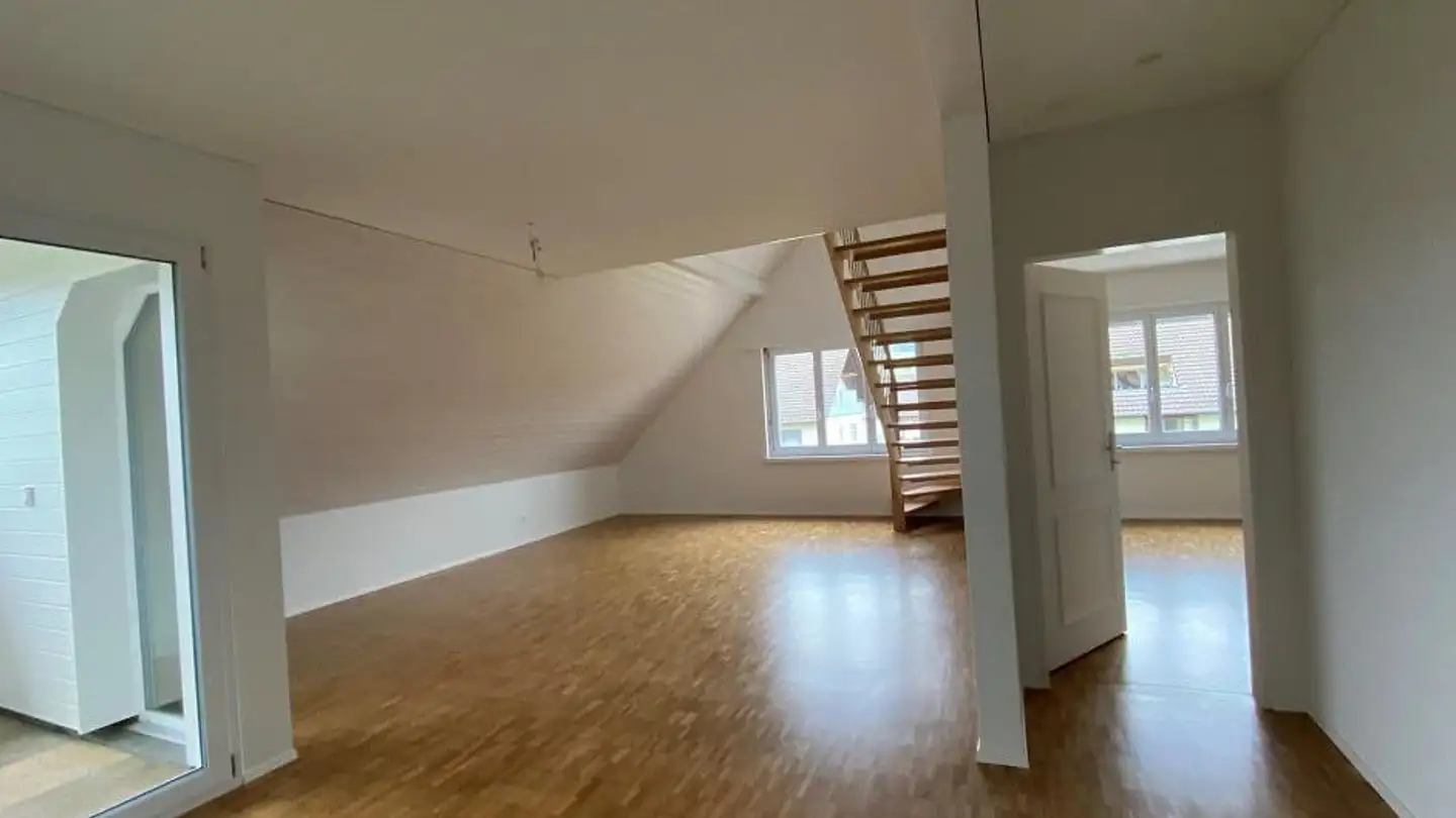 Maisonette mieten - Seuzachstrasse 22, 8413 Neftenbach - Foto 2