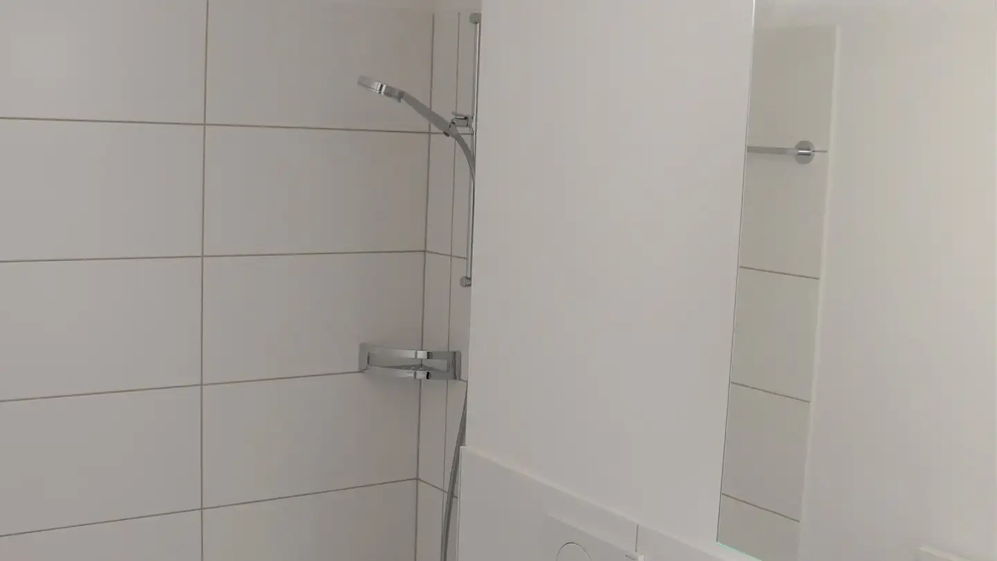 Appartement à louer - Huebwiesenstrasse 10, 8155 Niederhasli - Photo 2