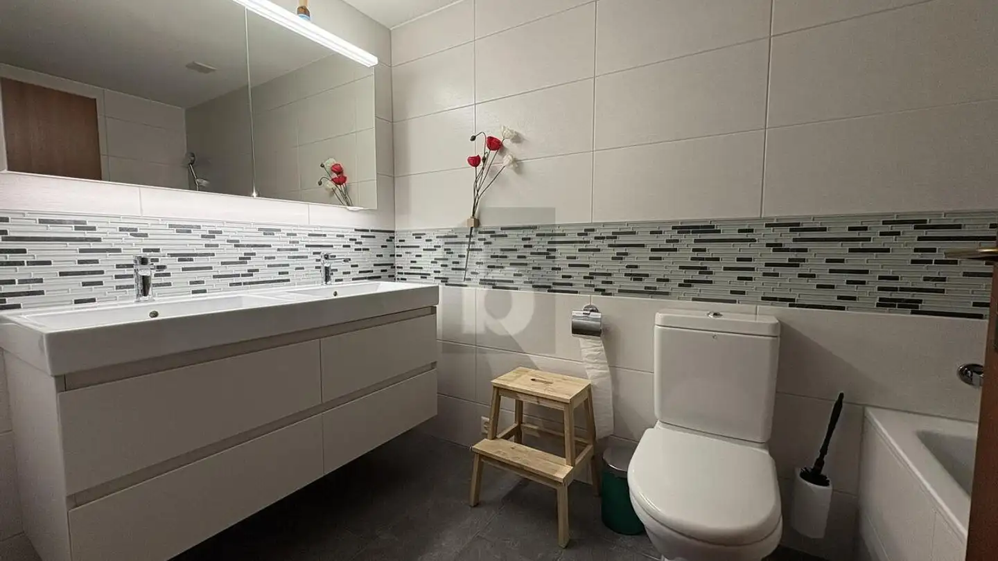 Row house for sale - 3324 Hindelbank - Photo 4