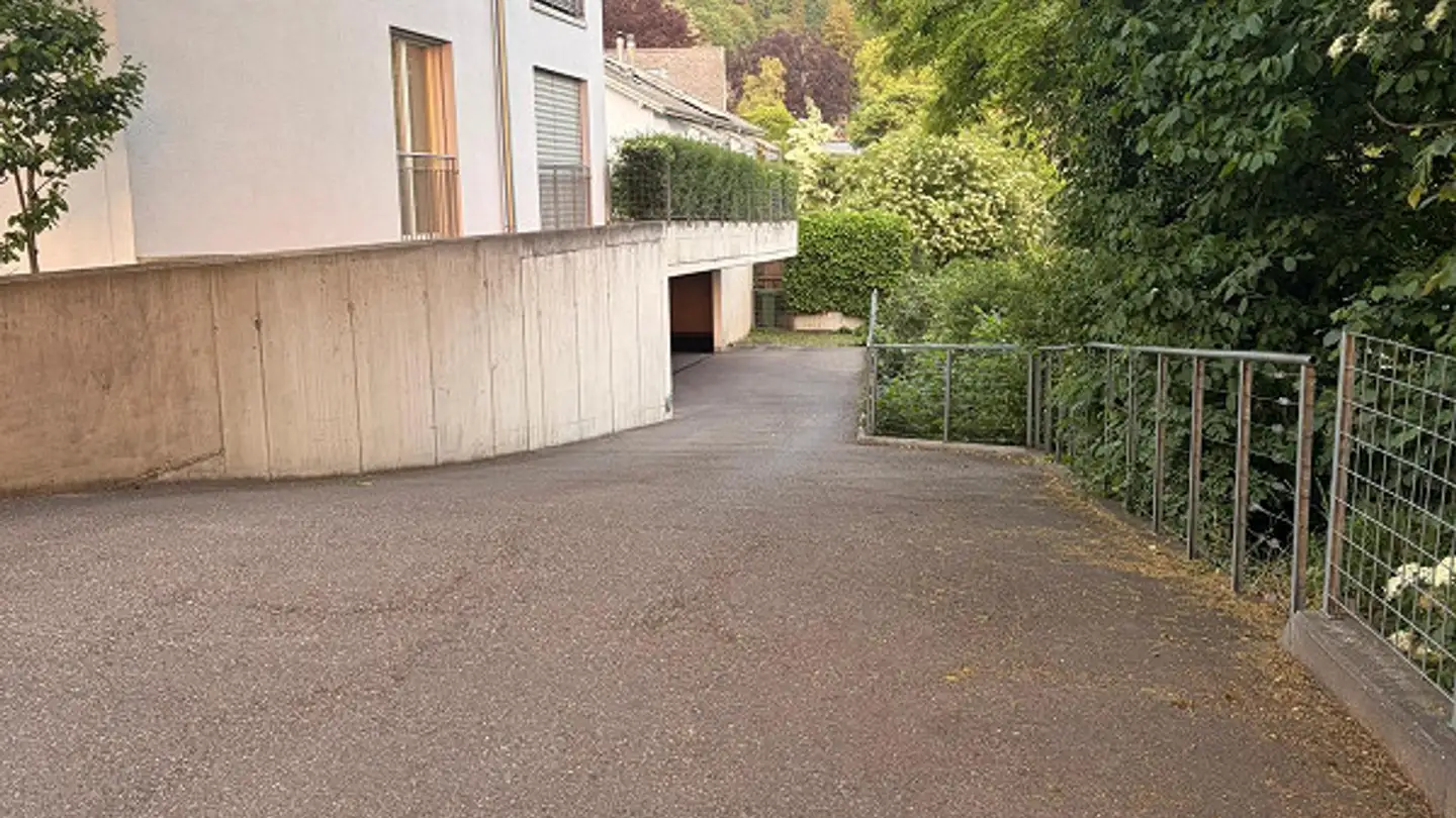 Place de parking souterraine à louer - Lauenenweg 8a, 3600 Thun