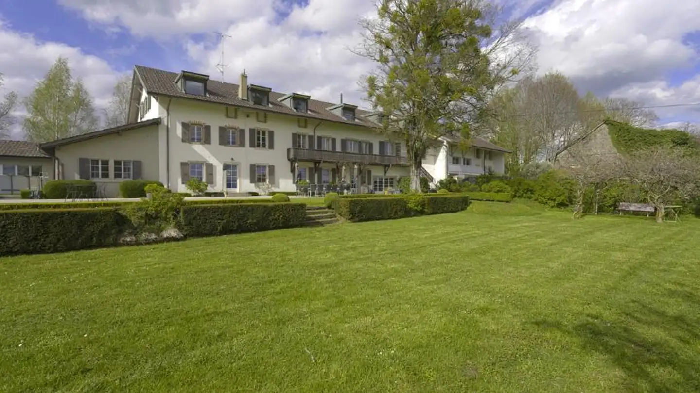Single house for rent - 1268 Begnins