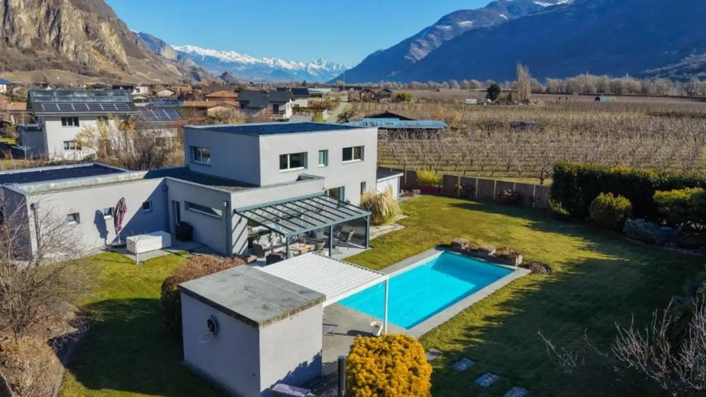 Single house for sale - 1926 Fully