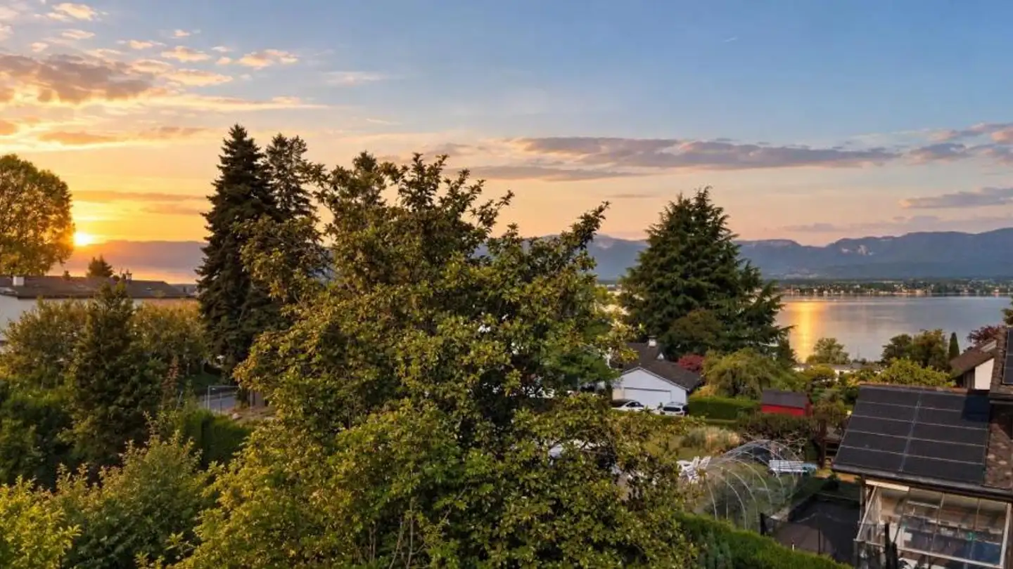 Row house for sale - 1247 Anières