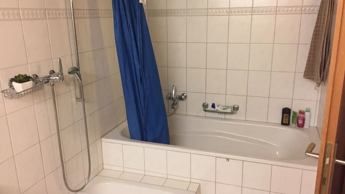 Chambre à louer - Grossacherstrasse 43, 8634 Hombrechtikon - Photo 4