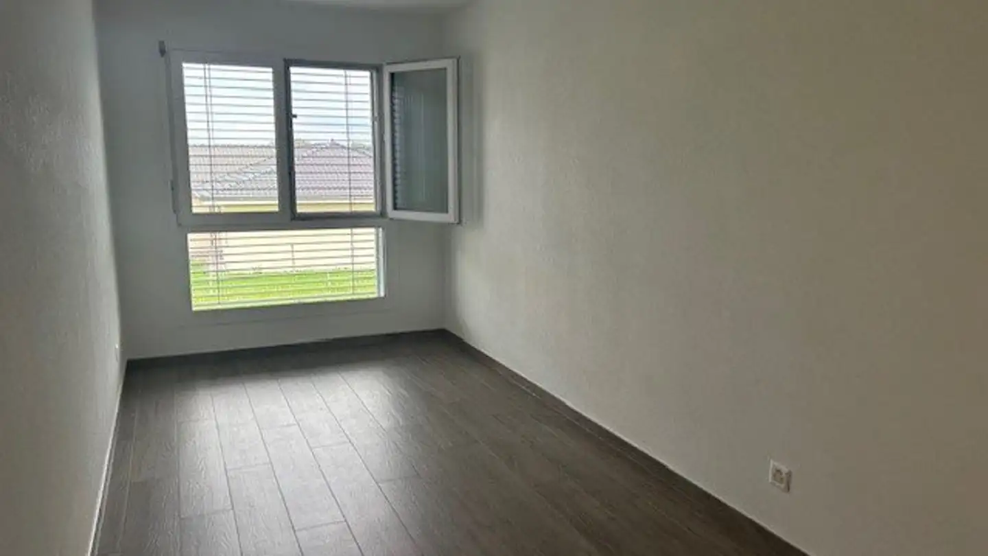 Apartment for rent - 1589 Chabrey - Photo 4