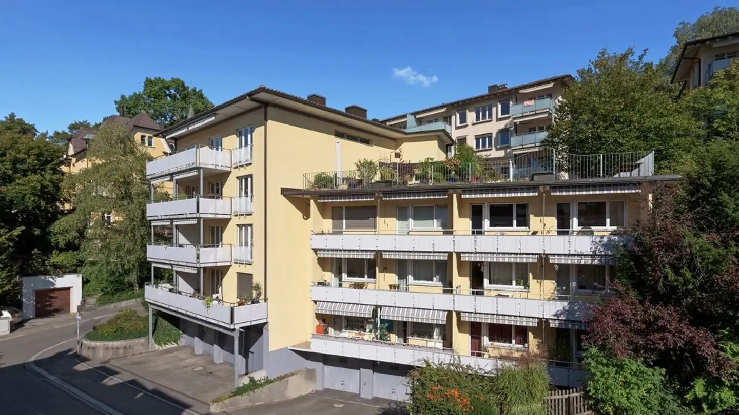 Garage for rent - Schulhausstrasse 53, 8002 Zürich