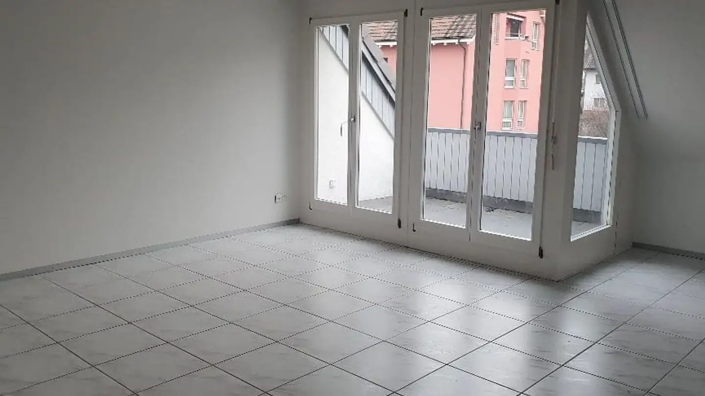 Penthouse for rent - Baumgartenstrasse 10, 8108 Dällikon - Photo 4