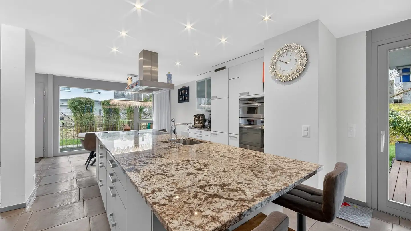 Casa a schiera in vendita - 8630 Rüti ZH - Foto 2