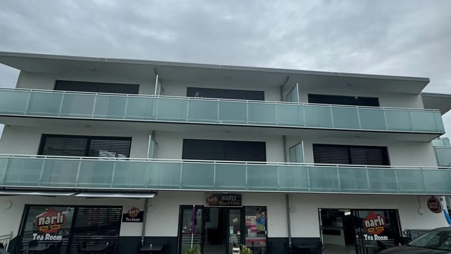 Parcheggio esterno in affitto - Route Cantonale 104, 1025 St-Sulpice VD