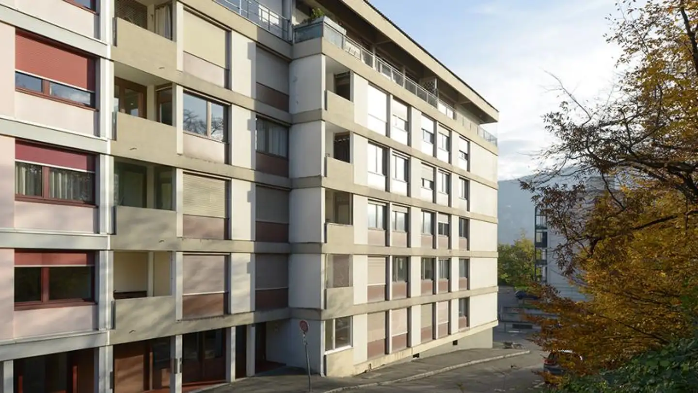 Parcheggio esterno in affitto - Avenue Adrien-Jeandin 25, 1226 Thônex