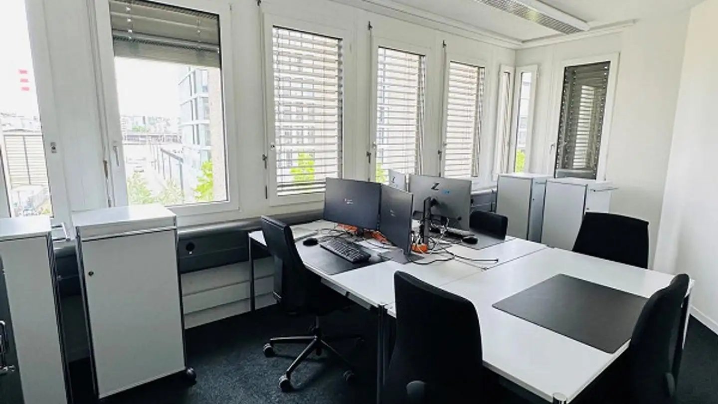 Bureau à louer - Hohlstrasse, 8106 Adlikon b. Regensdorf - Photo 3