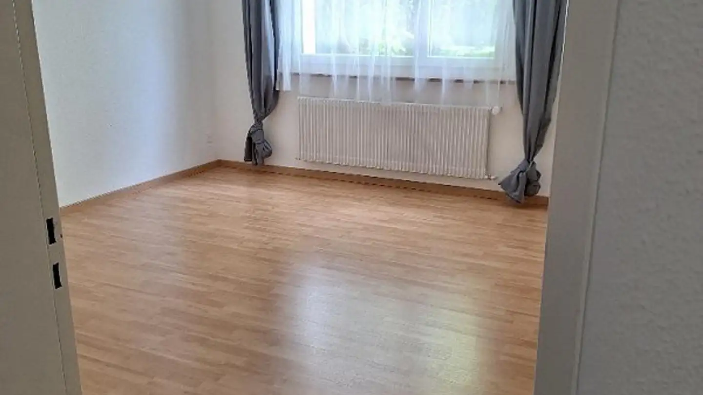 Wohnung mieten - Vordere Gasse 22, 7012 Felsberg