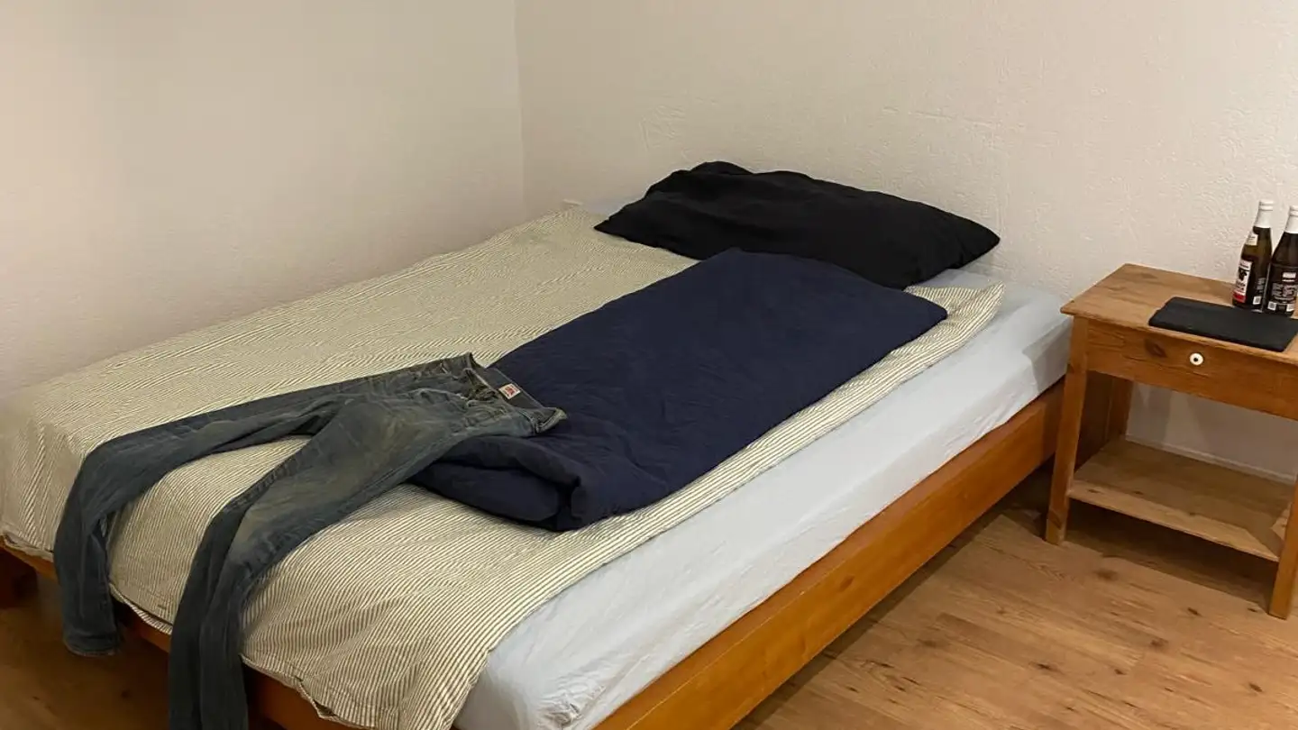Single room for rent - Sonnenbergstrasse, 5303 Würenlingen