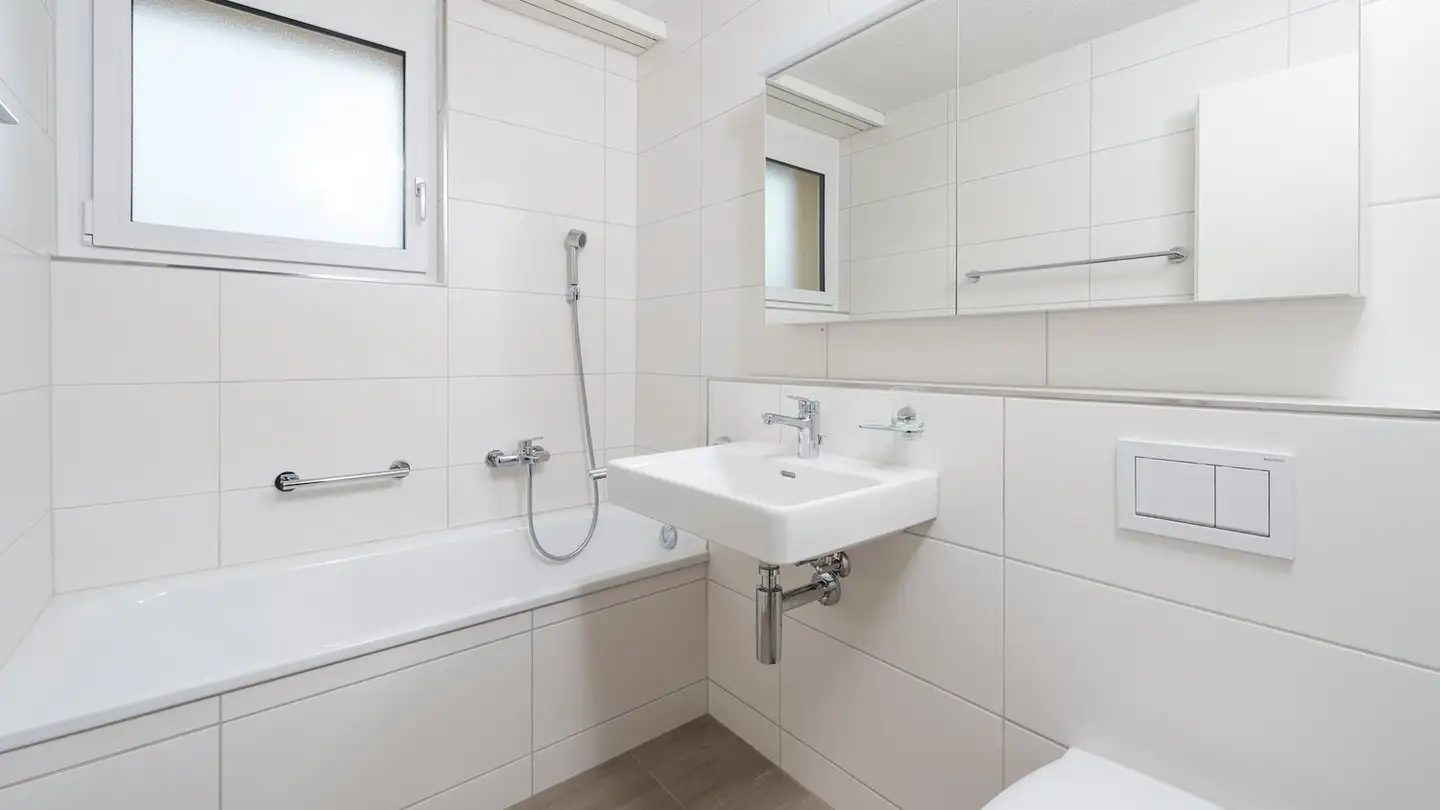 Apartment for rent - Waldhofstrasse 18a, 9240 Uzwil - Photo 2