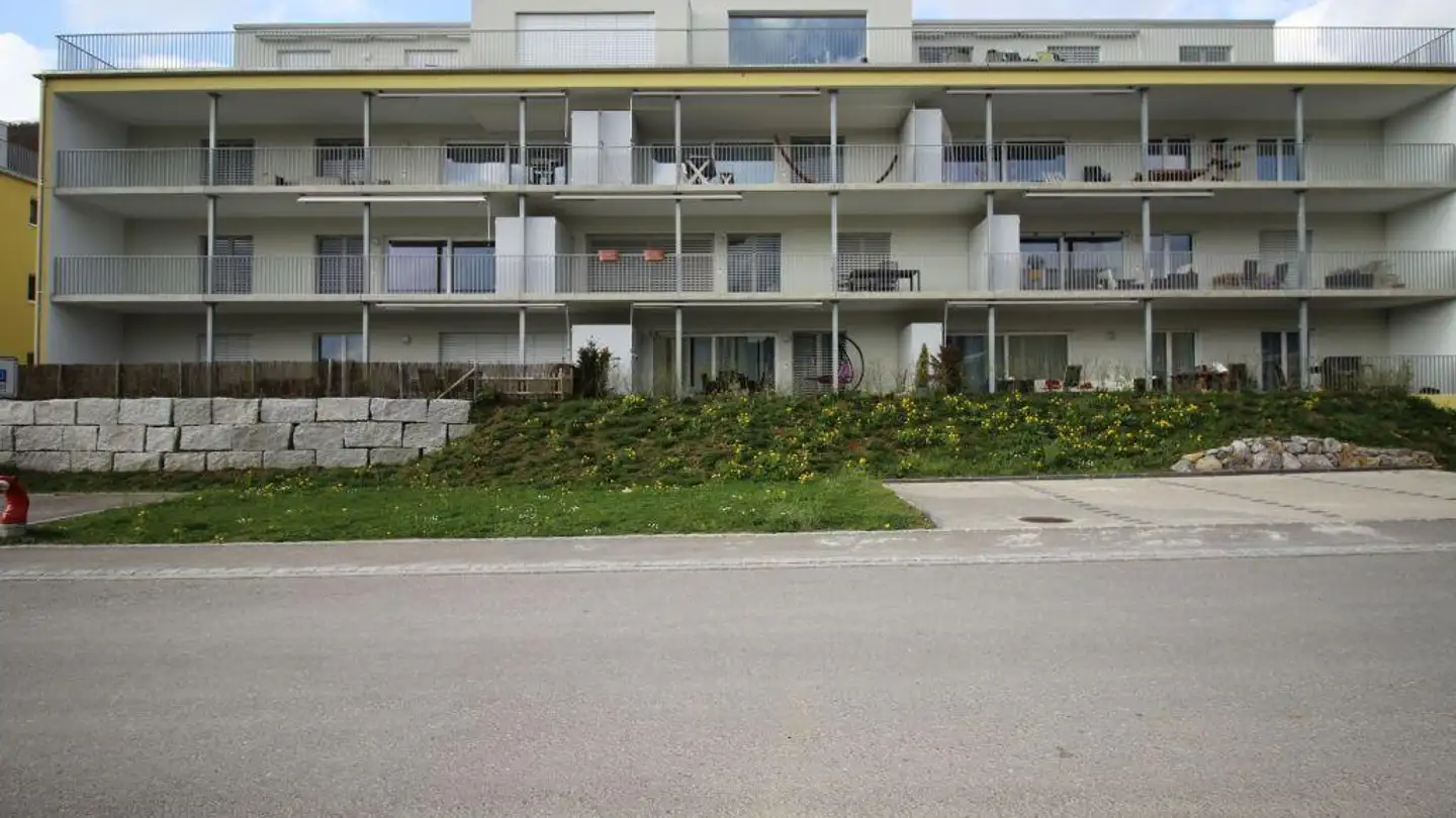 Office space for rent - Im Benze 39, 8222 Beringen
