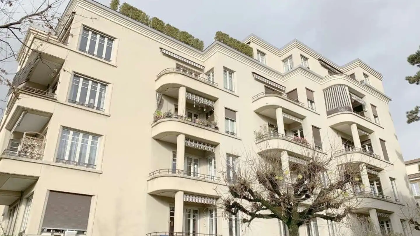 Place de parking extérieure à louer - Avenue Louis-Ruchonnet 6, 1003 Lausanne