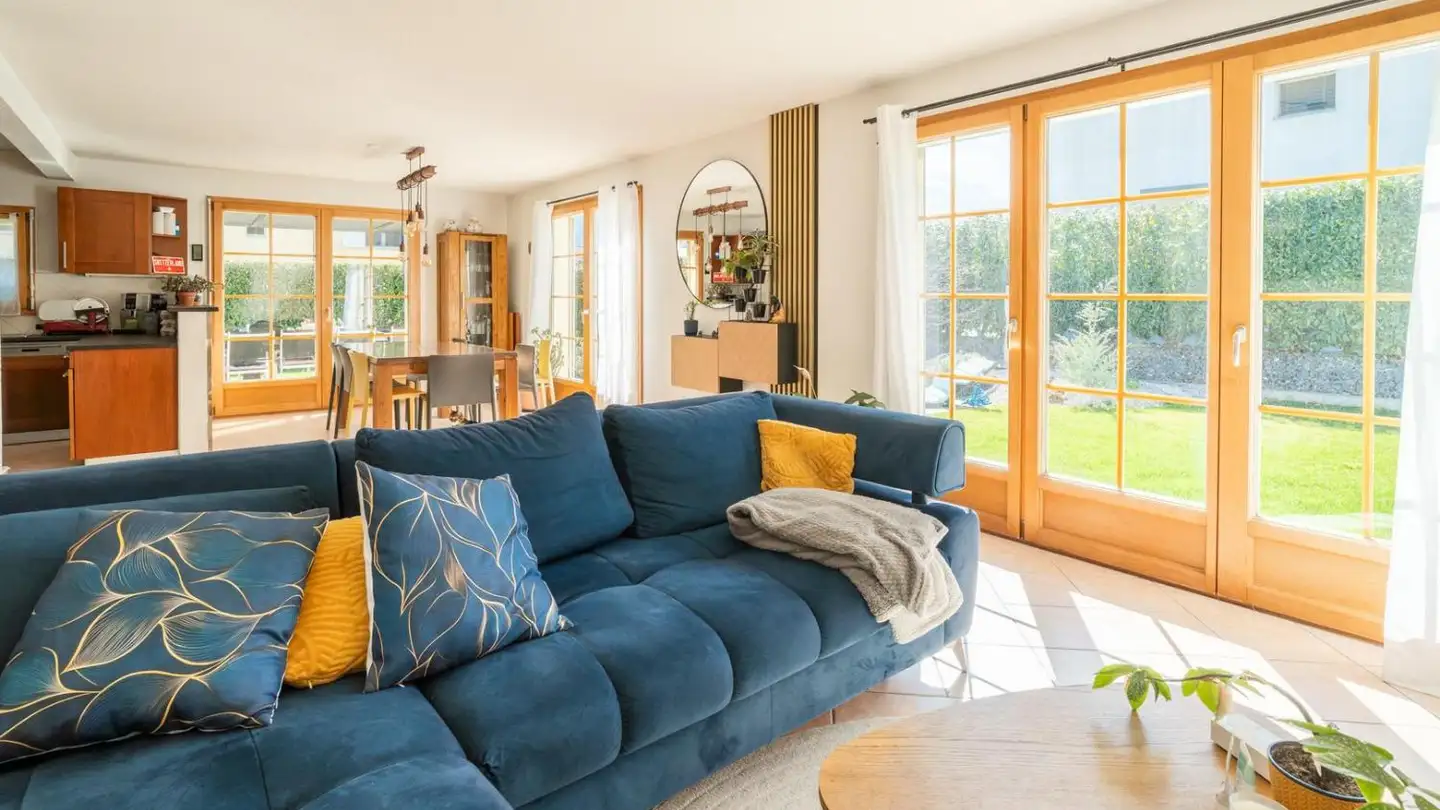 Villa for sale - 1926 Fully