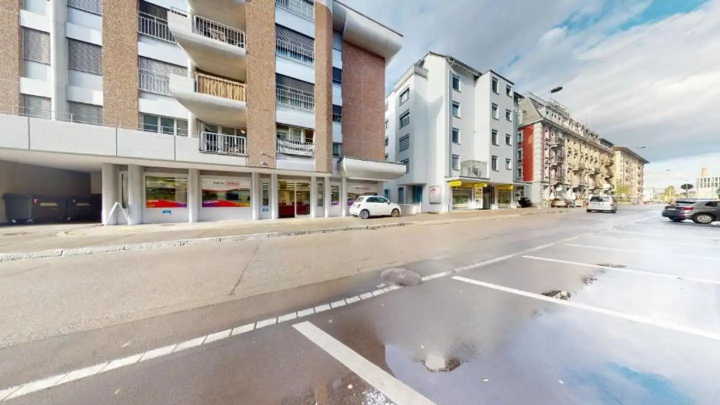 Tiefgaragenstellplatz mieten - Baumackerstrasse 43, 8050 Zürich