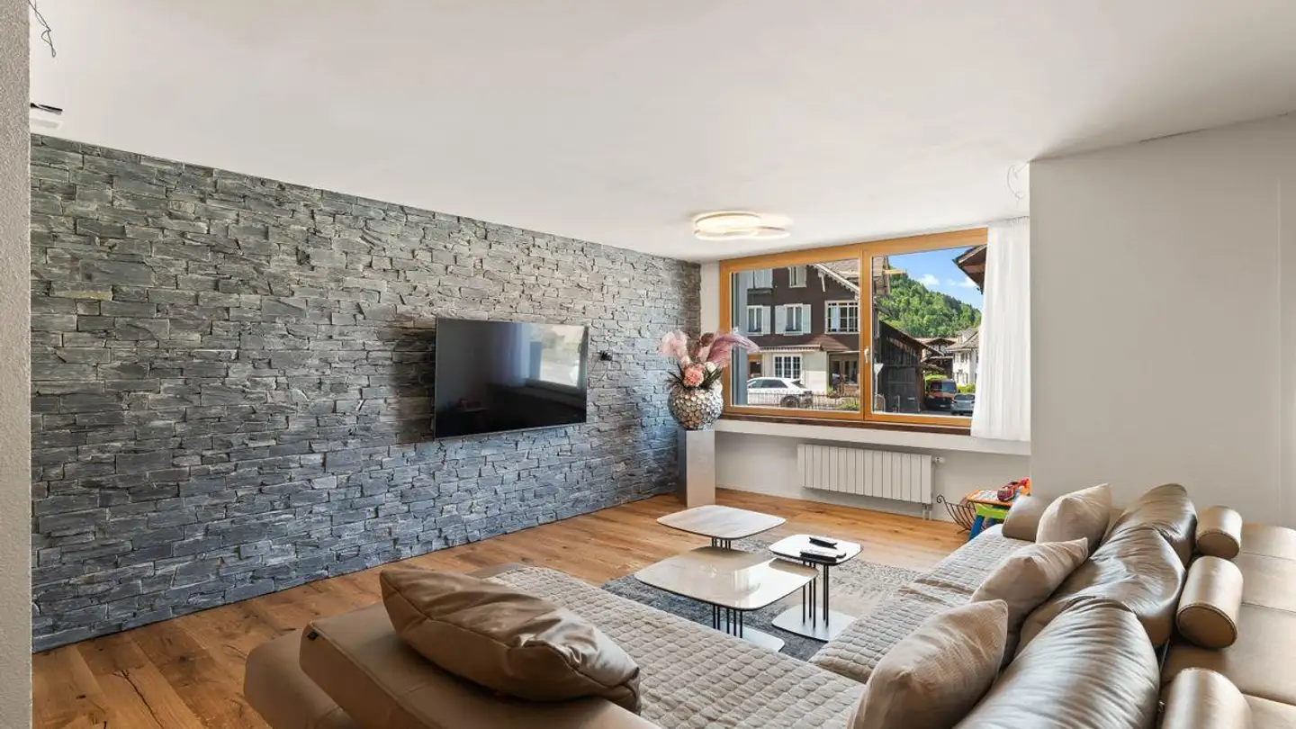 Apartment for sale - 3646 Einigen