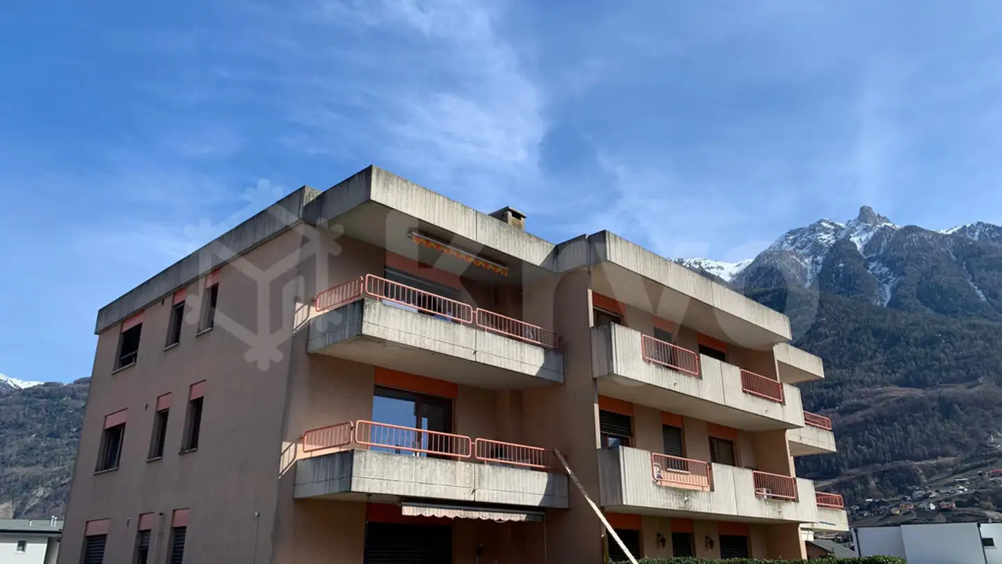 Apartment for rent - 1907 Saxon