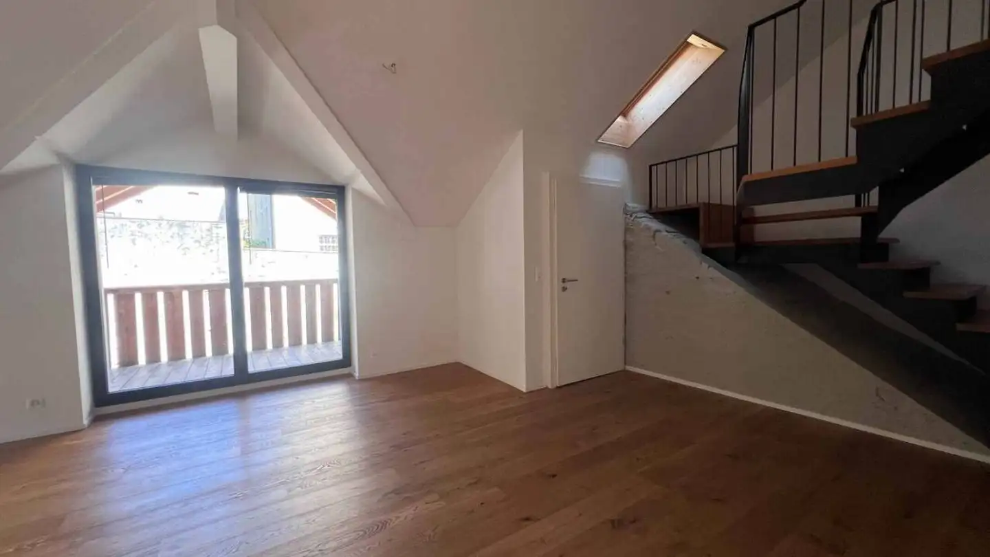 Attic flat for rent - 1870 Monthey