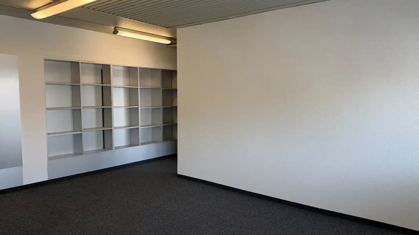 Bureau à louer - Riedackerstrasse, 8153 Rümlang - Photo 3