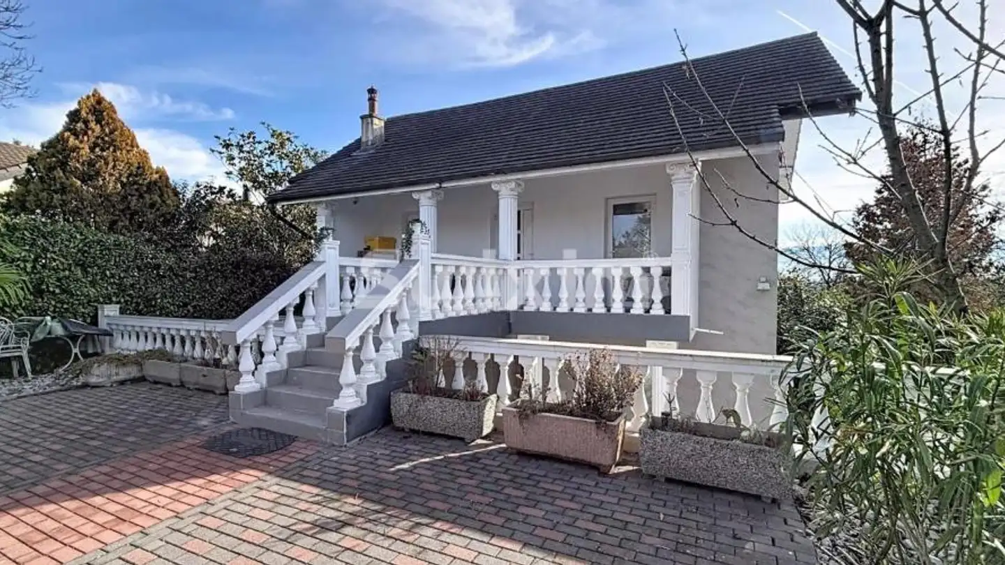 Mixed-use building for sale - 1214 Vernier - Photo 2