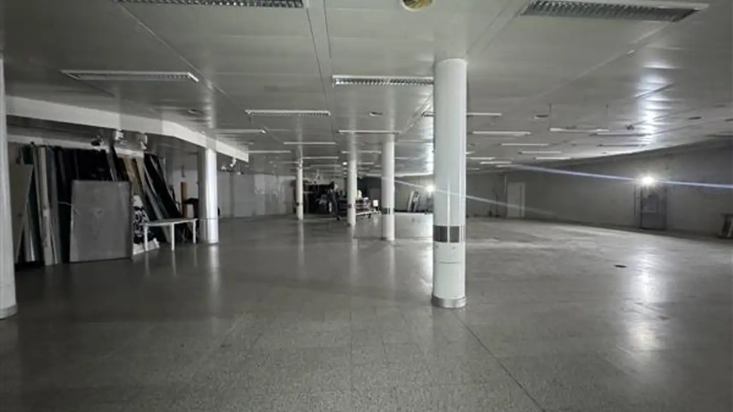 Magasin à louer - 6850 Mendrisio - Photo 2