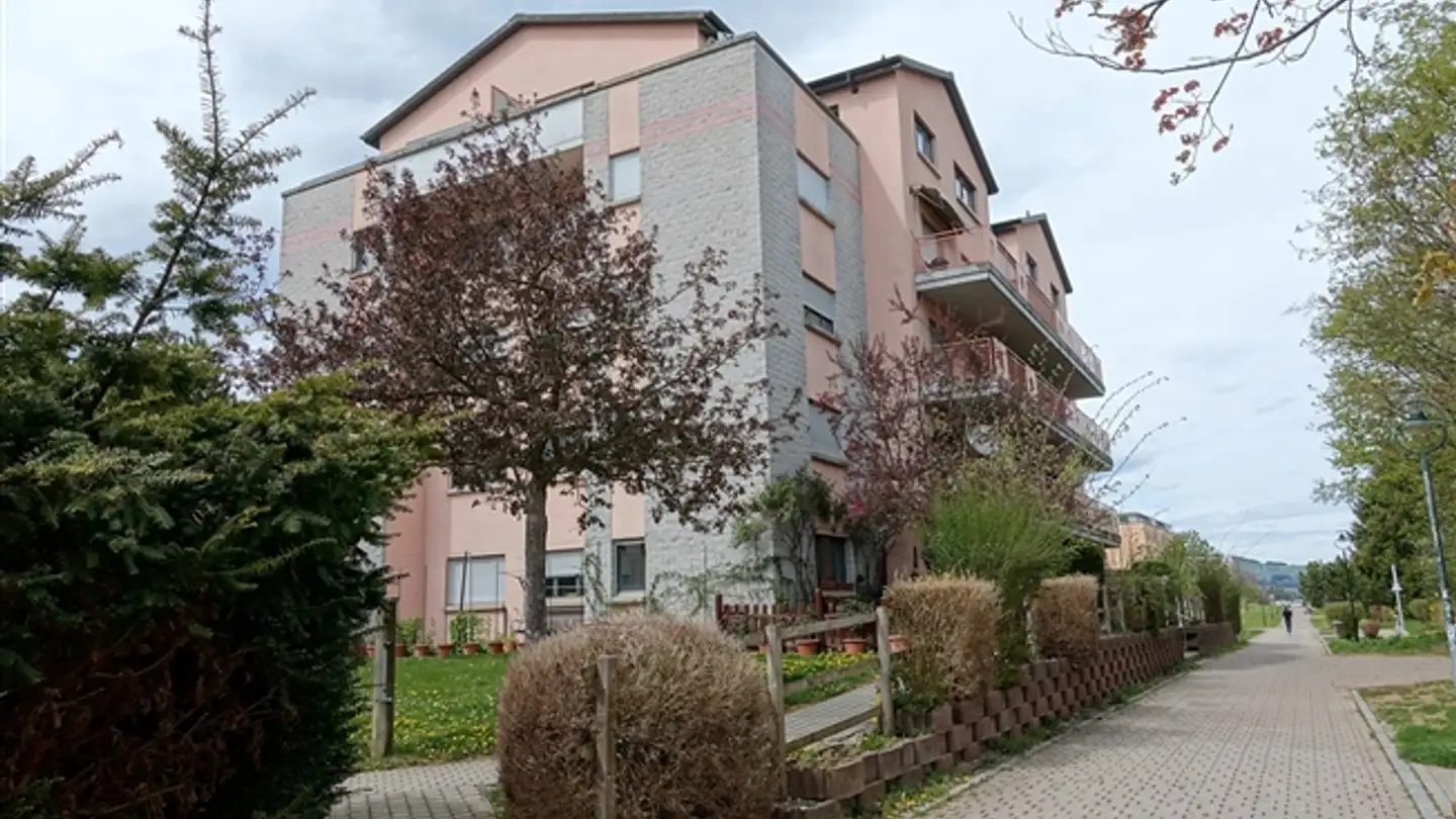Parcheggio esterno in affitto - Chemin Général-Castella 5, 1630 Bulle
