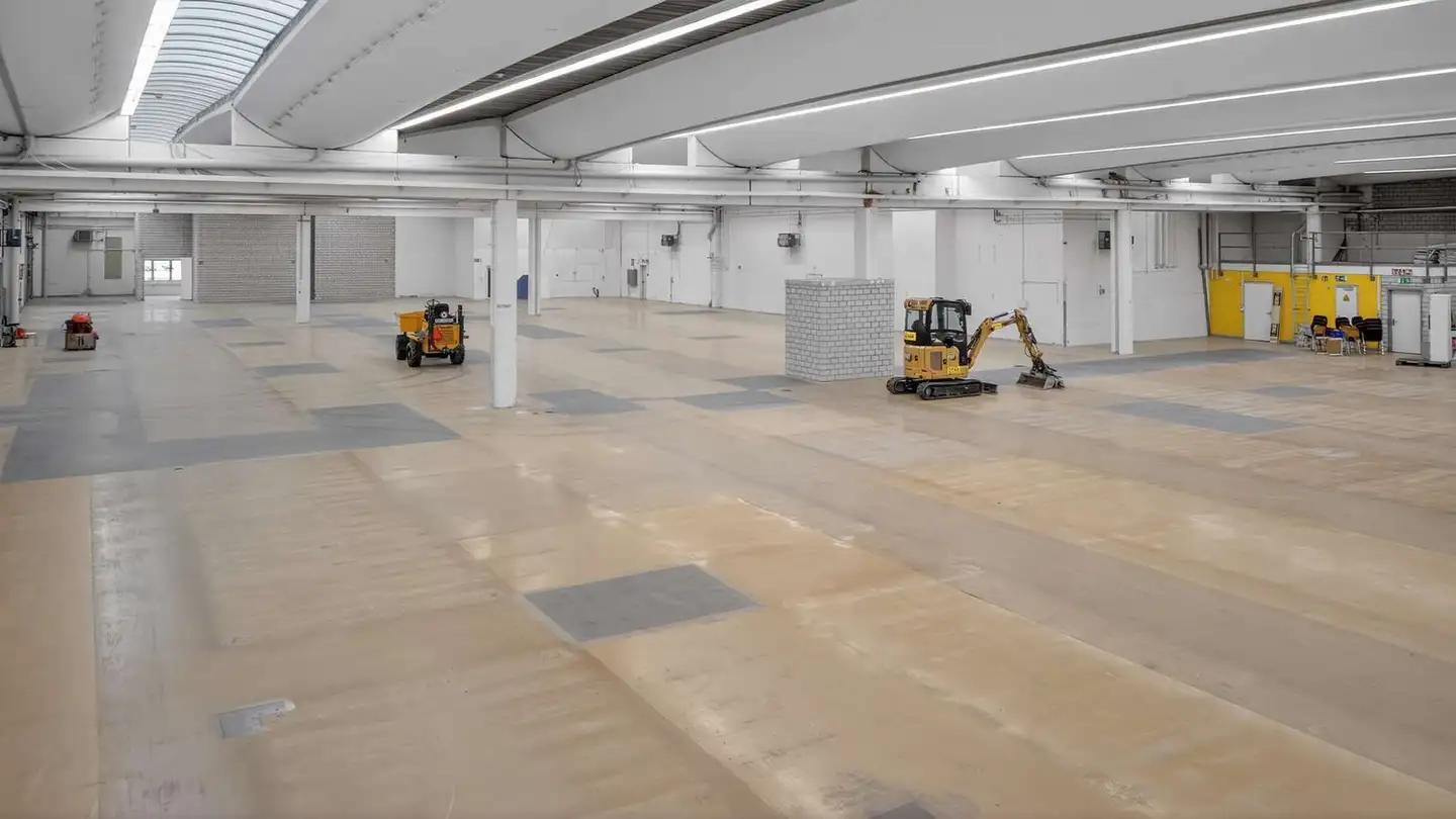 Gewerbe mieten - 6331 Hünenberg